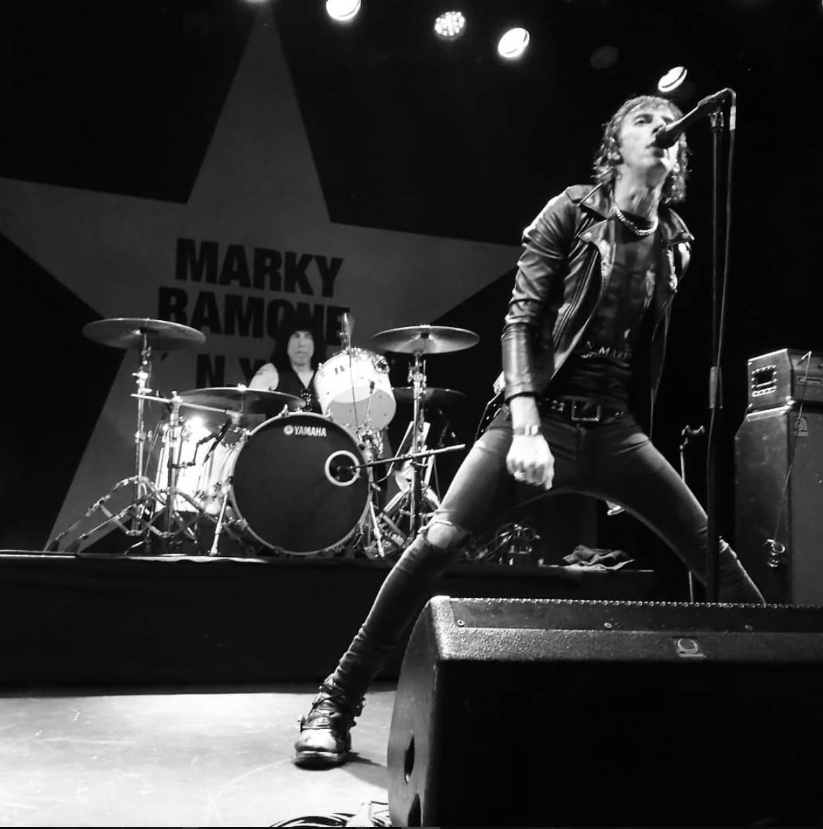 Nerd Dating 2320_1551144439_marky-Ramone.jpg